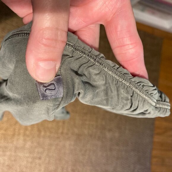 Lululemon Into Something Good Pant-Size 2 - Picture 12 of 16